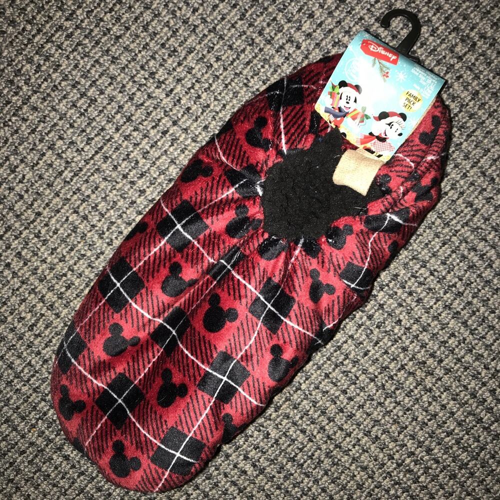 Disney Mickey Mouse Fuzzy‎ Slipper Socks NWT Red